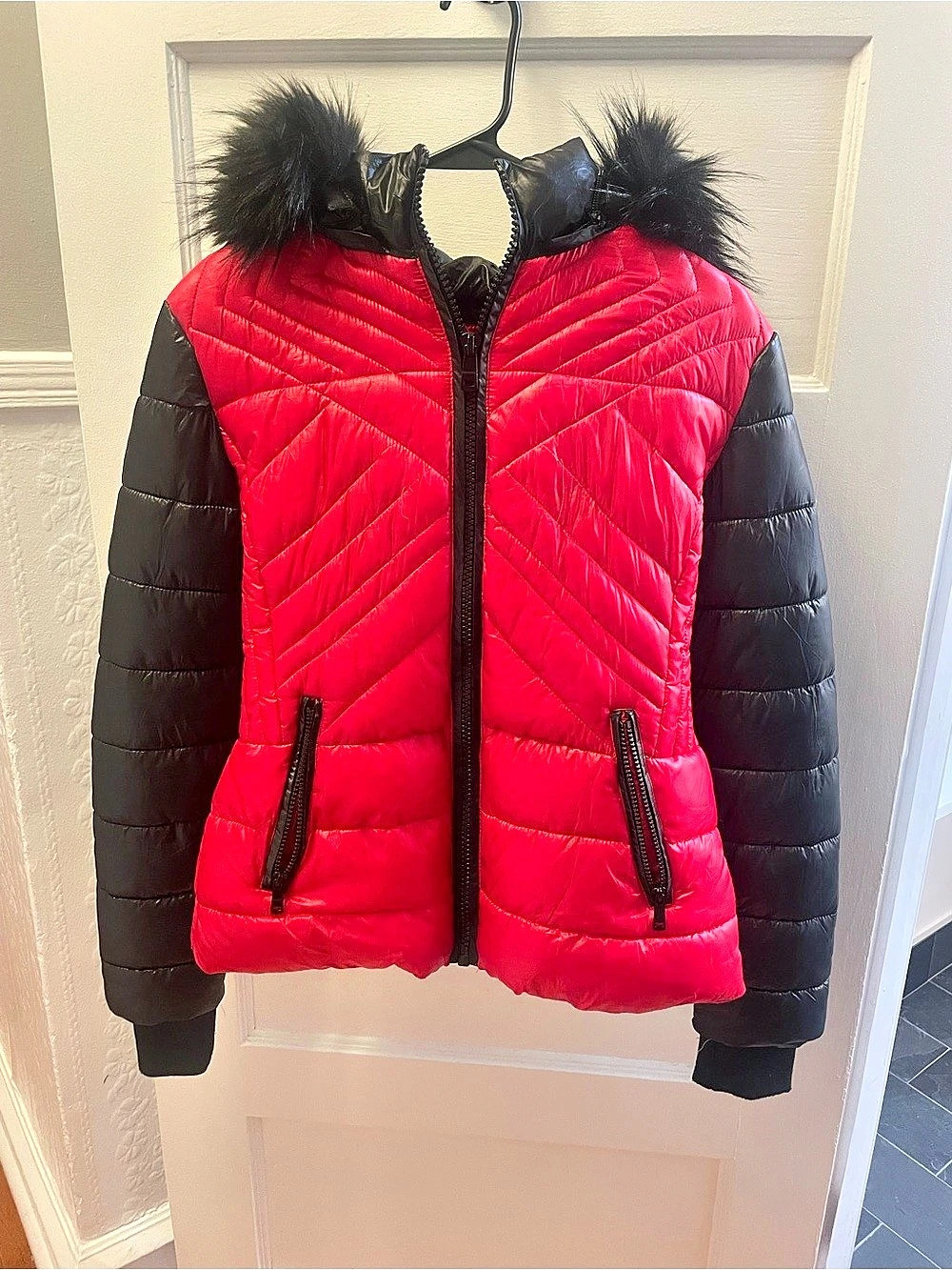 A Coalition Color Block Puffer Jacket Size Large